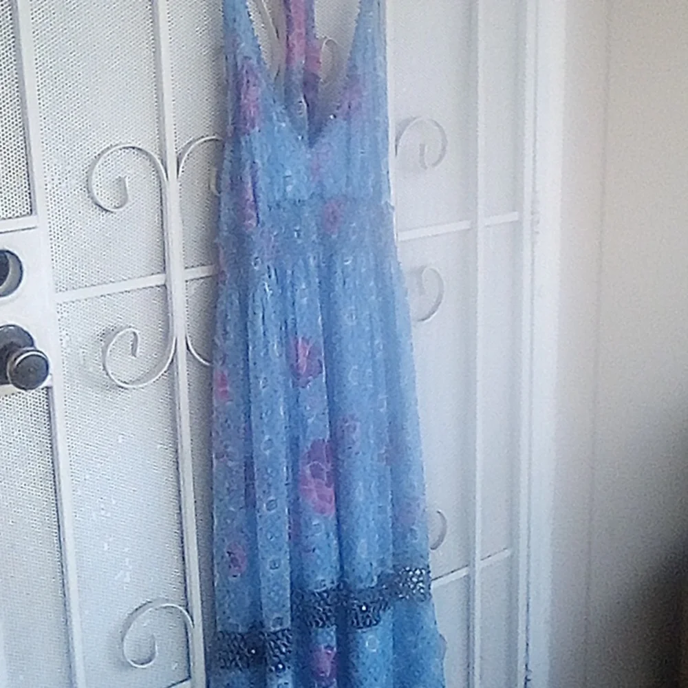 Eci Of New York Halter 100 Percent Off Silk  Sundress  Size Is 8 - Picture 3 of 7